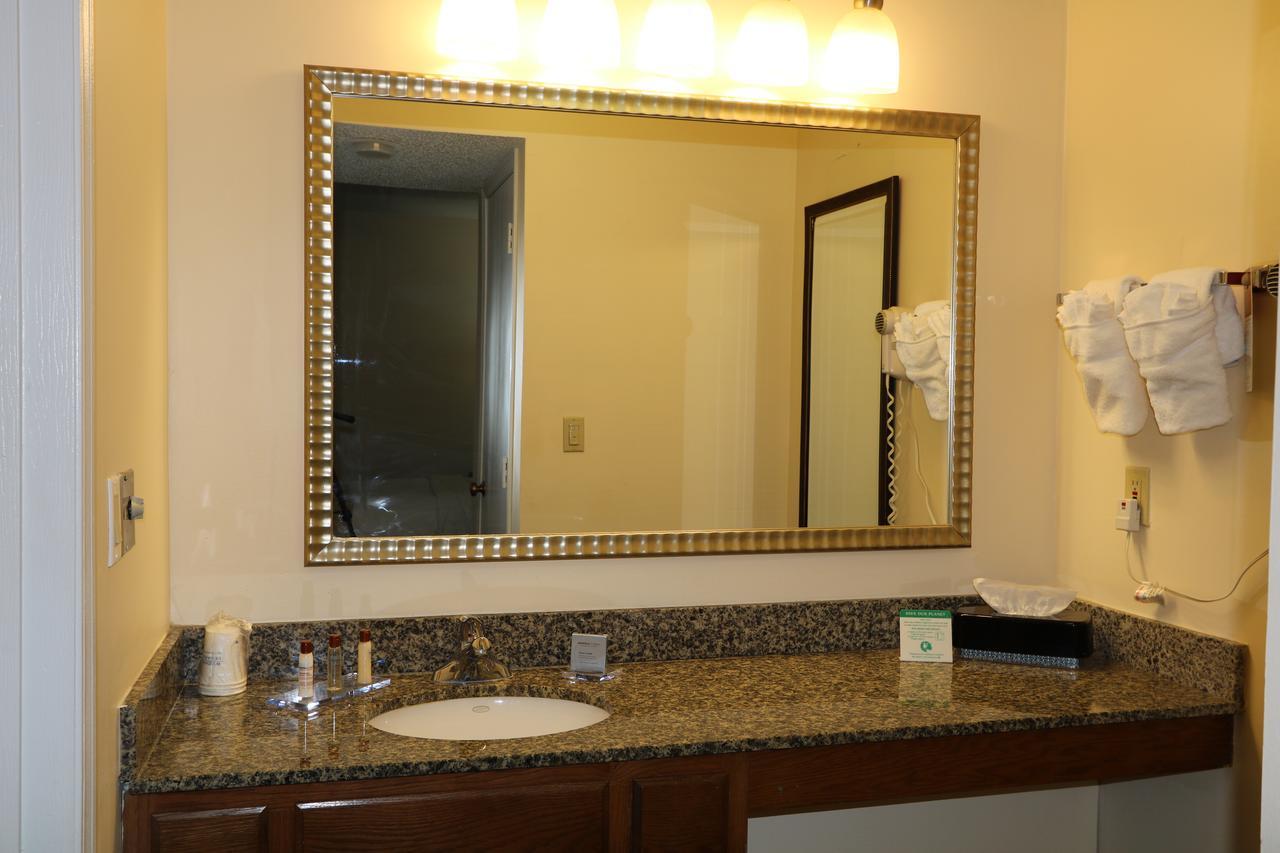 Fairbridge Inn & Suites - Akron Copley Township - West Экстерьер фото