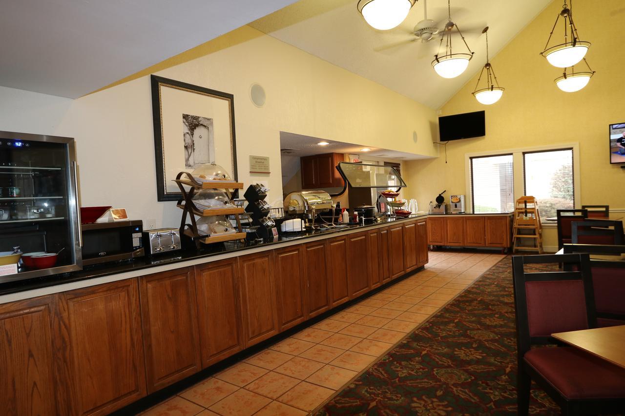 Fairbridge Inn & Suites - Akron Copley Township - West Экстерьер фото