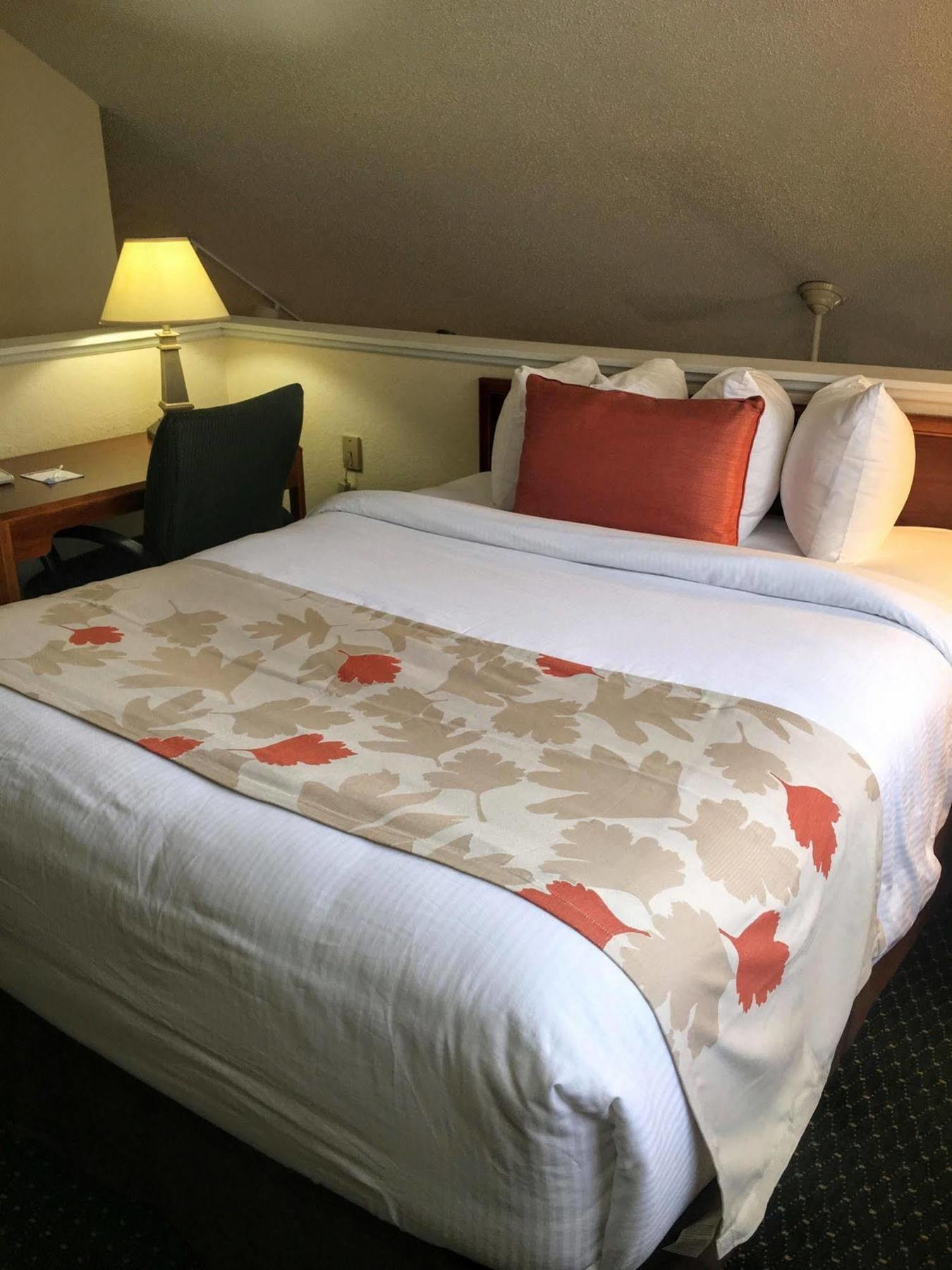 Fairbridge Inn & Suites - Akron Copley Township - West Экстерьер фото